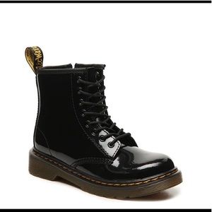 NIB Dr. Martens Air Wair 1460 Y 8-eye Zipper Combat Boots In Black